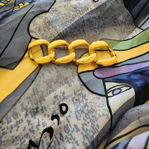 Vintage Chunky Gold Chain Link Pin - Picture 2 of 5